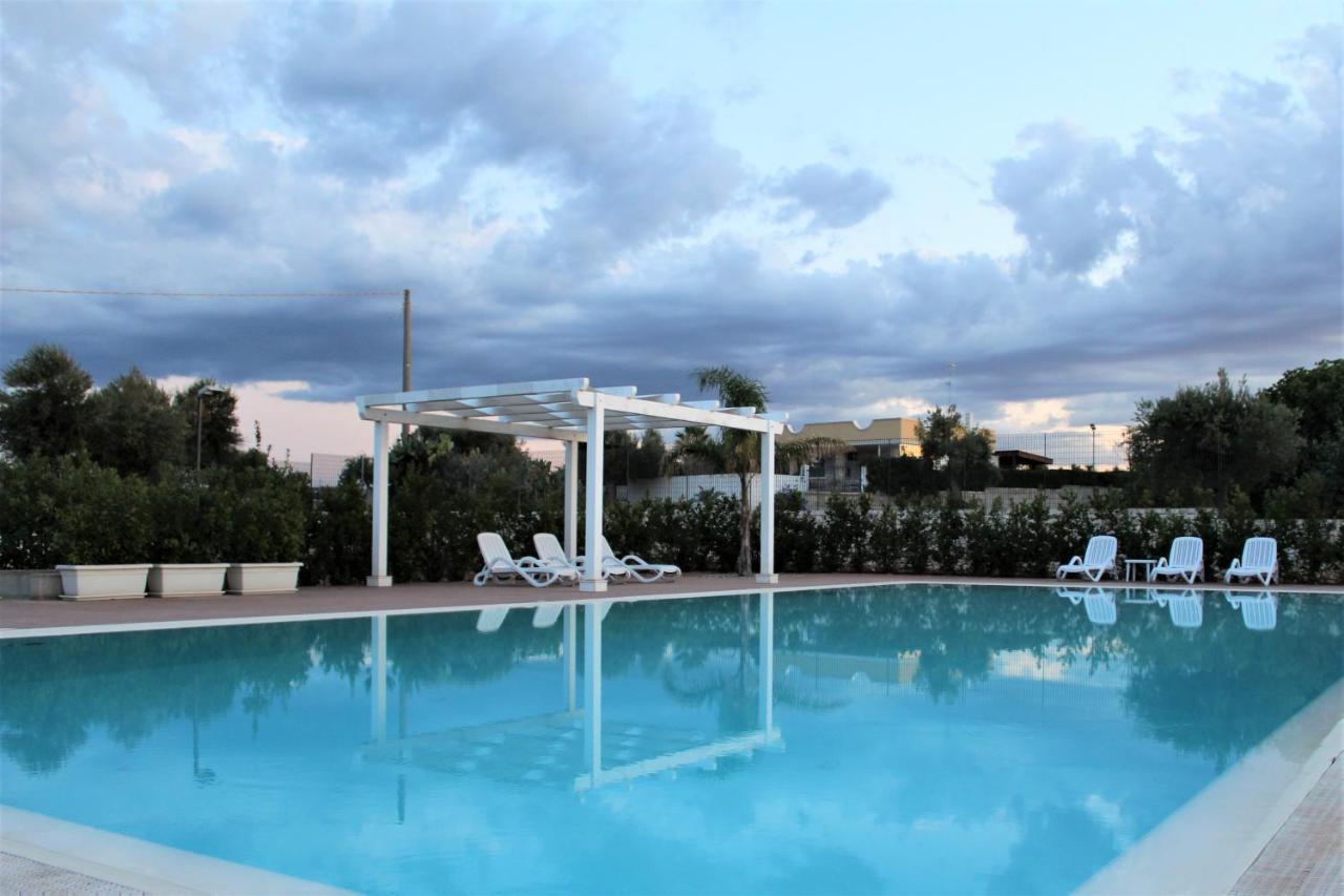 Villa Maria - Apartments In Villa With Pool Polignano a Mare Exterior foto